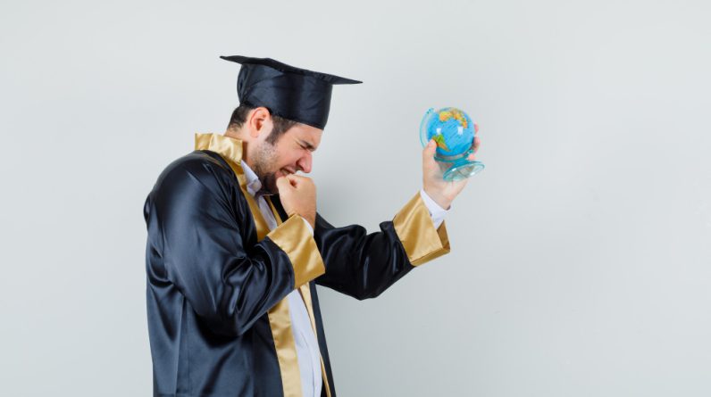 Importance of Higher Education in Finance Jobs